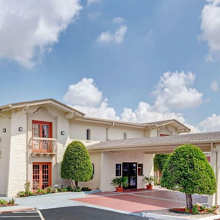 Travelodge By Wyndham North Richland Hills/Dallas/Ft Worth Exterior foto